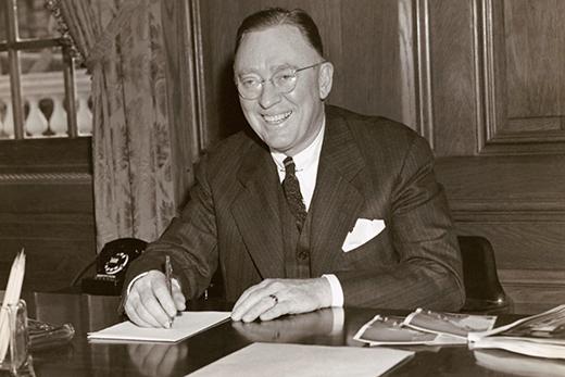 Elkin seated at his desk in the Emory School of Medicine, c. 1950. Credit: Daniel C. Elkin papers, Woodruff Health Sciences Center Library, Emory University